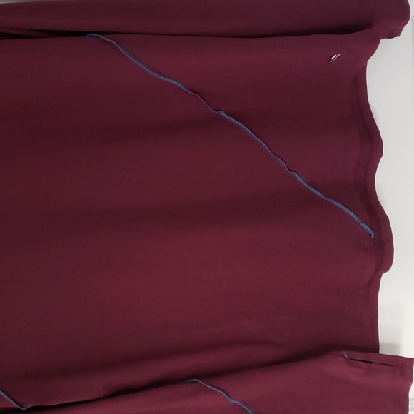 Top - Picture 4 of 4